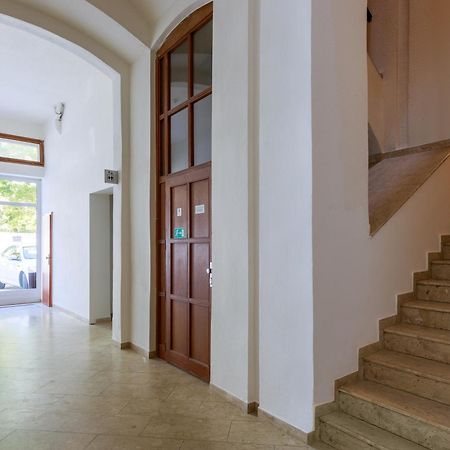 Avantgarde Apartments Пилзен Екстериор снимка