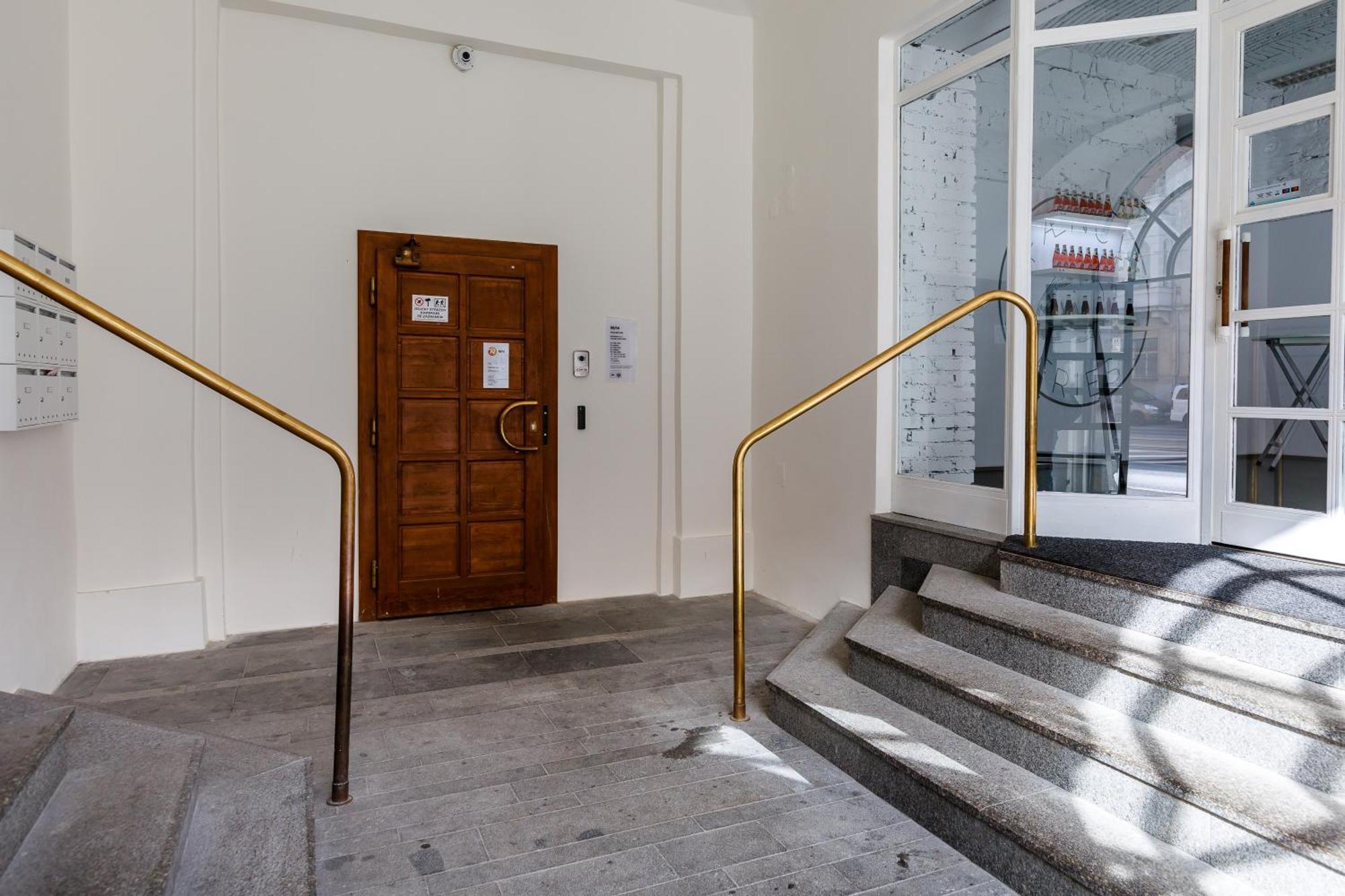 Avantgarde Apartments Пилзен Екстериор снимка