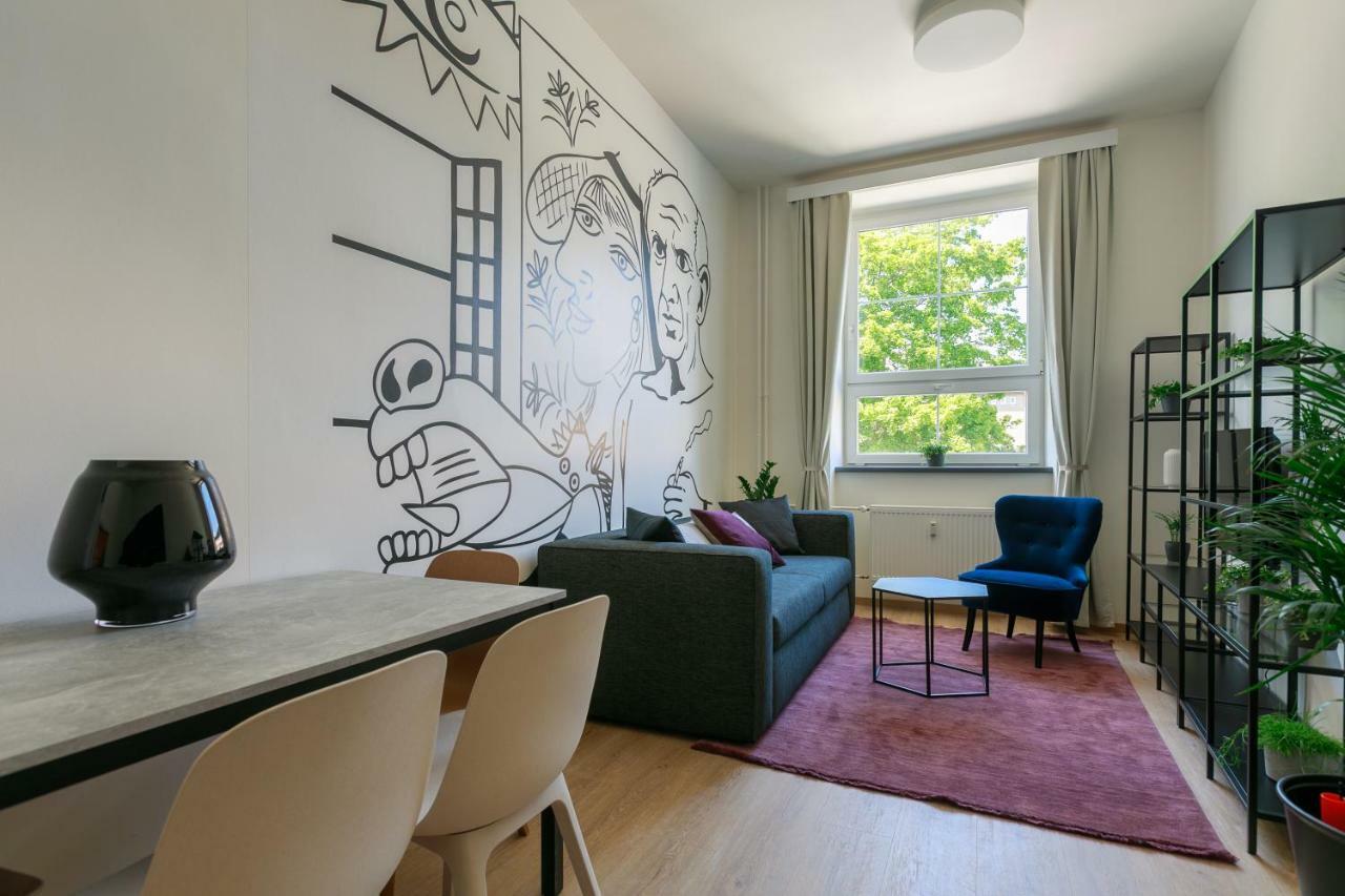 Avantgarde Apartments Пилзен Екстериор снимка