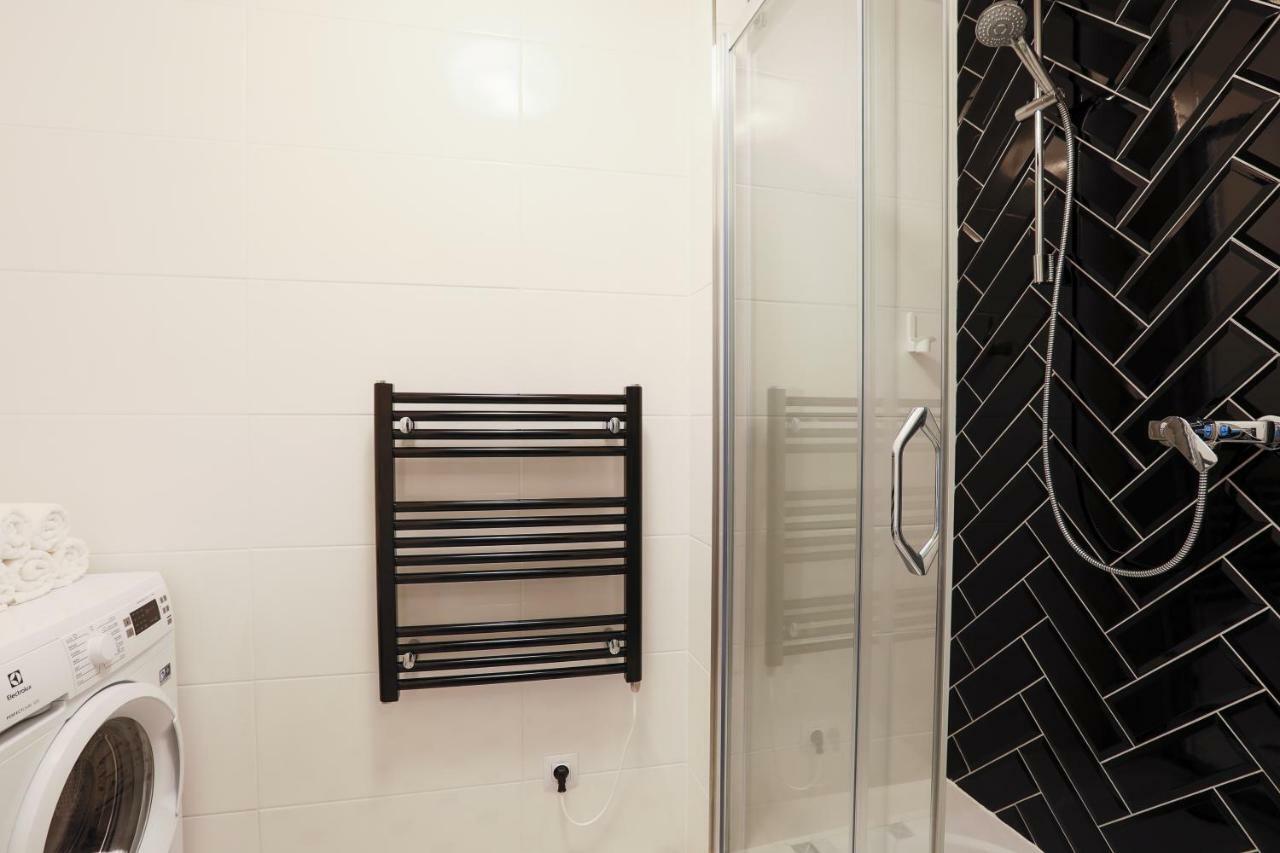 Avantgarde Apartments Пилзен Екстериор снимка