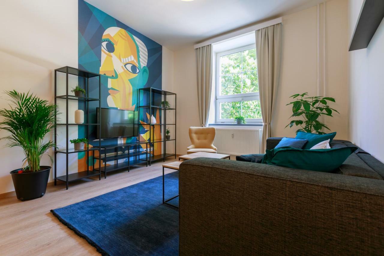 Avantgarde Apartments Пилзен Екстериор снимка