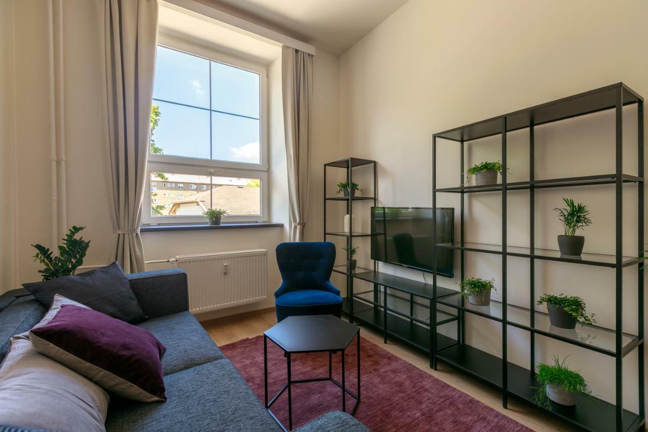 Avantgarde Apartments Пилзен Екстериор снимка