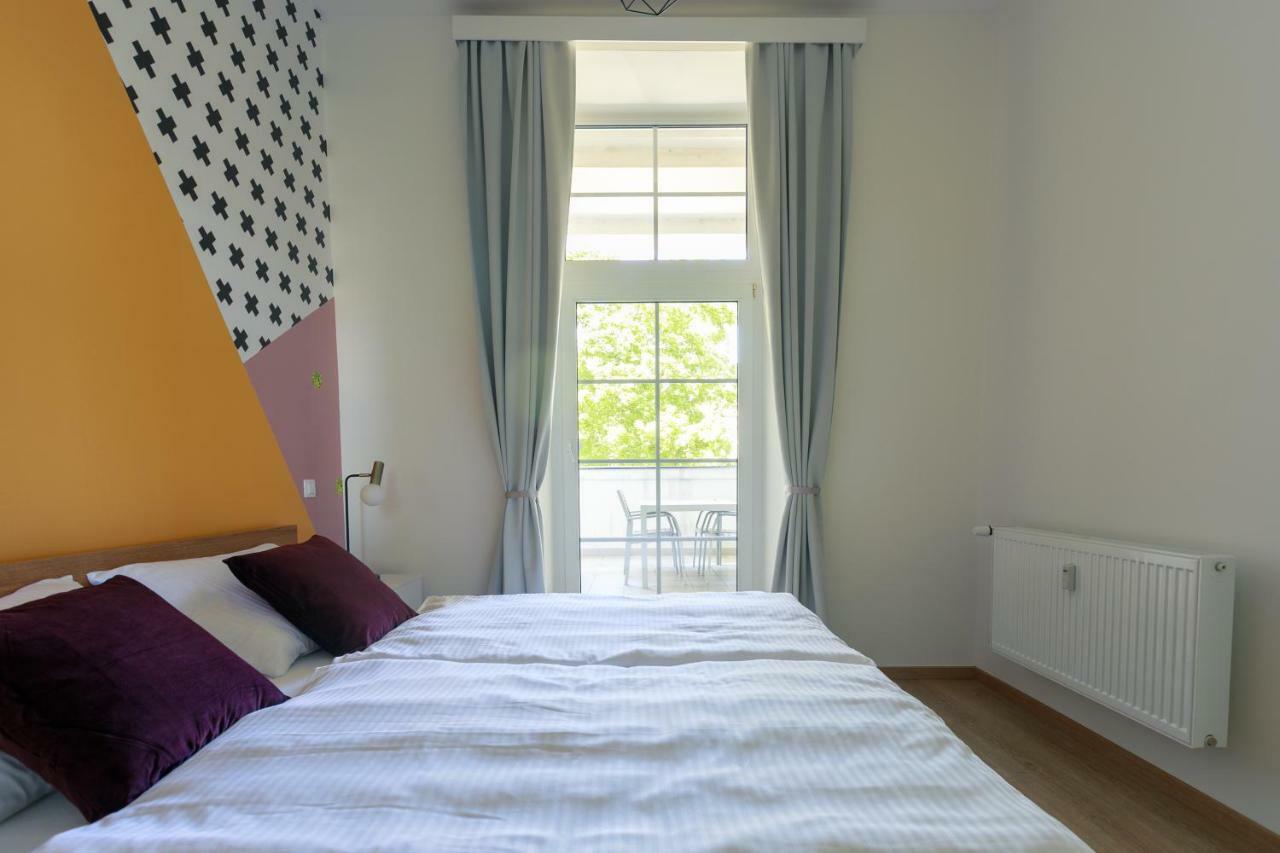 Avantgarde Apartments Пилзен Екстериор снимка
